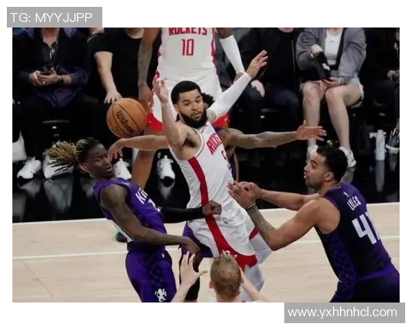 2020年火箭队对阵国王队全场精彩回放视频分析与解读